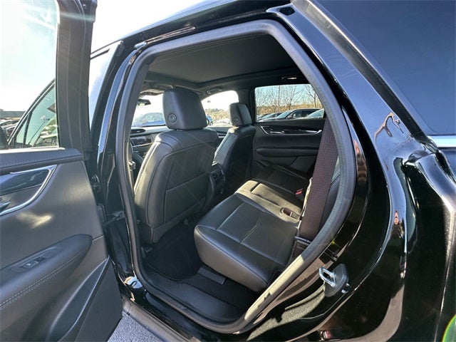 2022 Cadillac XT5 Premium Luxury