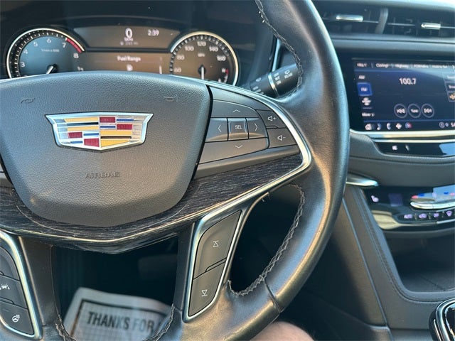 2022 Cadillac XT5 Premium Luxury