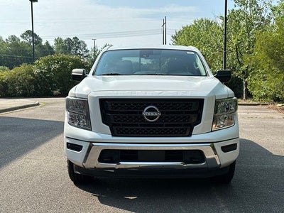 2024 Nissan Titan SV