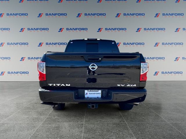 2021 Nissan Titan SV