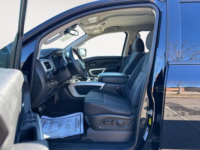 2021 Nissan Titan SV