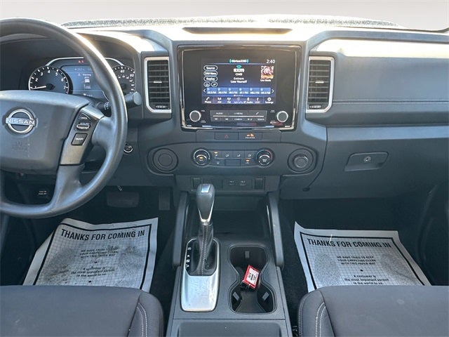 2022 Nissan Frontier SV