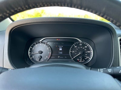 2024 Nissan Frontier SL