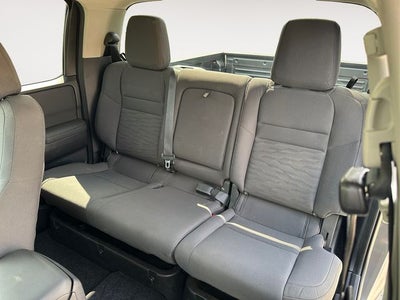 2022 Nissan Frontier S