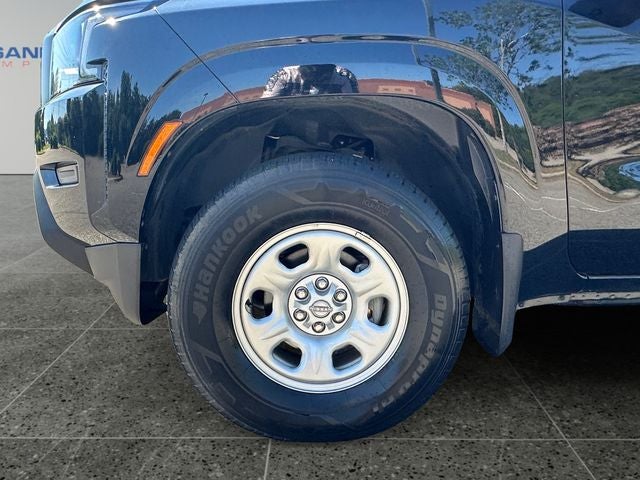 2023 Nissan Frontier S