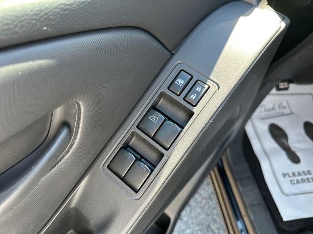 2023 Nissan Frontier S