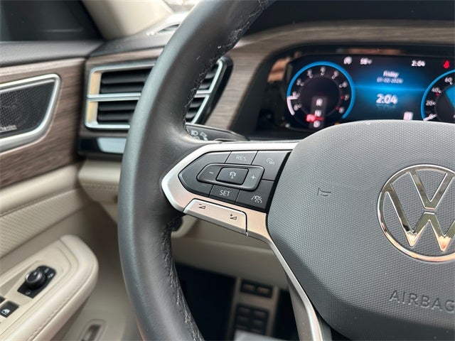 2024 Volkswagen Atlas 2.0T SEL Premium R-Line