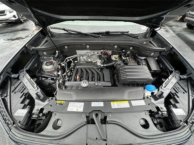 2022 Volkswagen Atlas 3.6L V6 SEL Premium R-Line