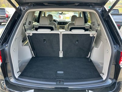 2022 Volkswagen Atlas 3.6L V6 SE w/Technology