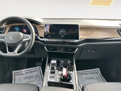 2024 Volkswagen Atlas 2.0T SE w/Technology