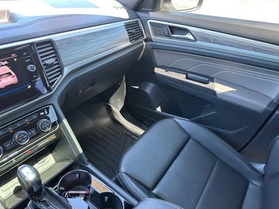 2022 Volkswagen Atlas Cross Sport 2.0T SE w/Technology