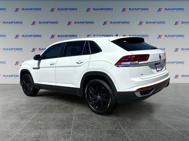 2022 Volkswagen Atlas Cross Sport 2.0T SE w/Technology