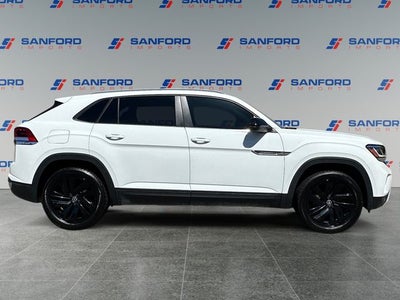 2022 Volkswagen Atlas Cross Sport 2.0T SE w/Technology