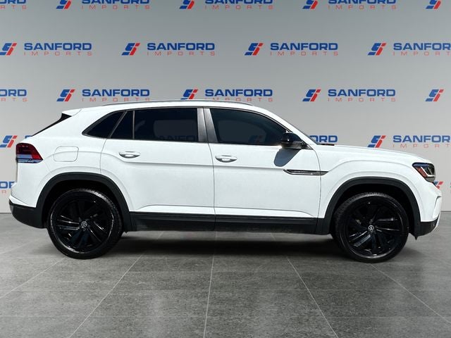 2022 Volkswagen Atlas Cross Sport 2.0T SE w/Technology