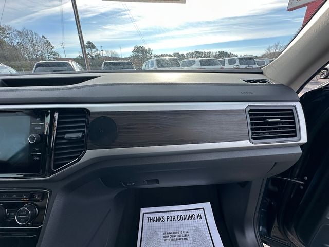 2022 Volkswagen Atlas 3.6L V6 SE w/Technology