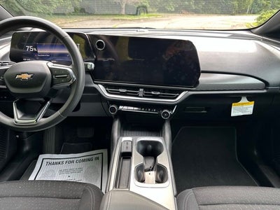 2025 Chevrolet Equinox EV LT