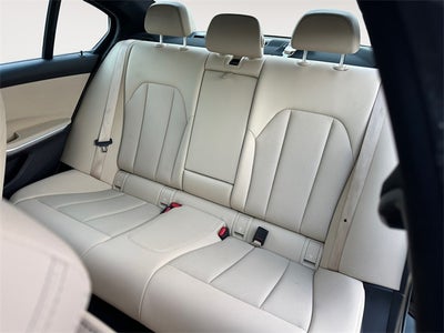 2022 BMW 3 Series 330i