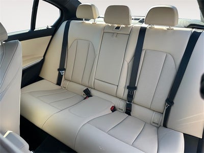 2025 BMW 3 Series 330i