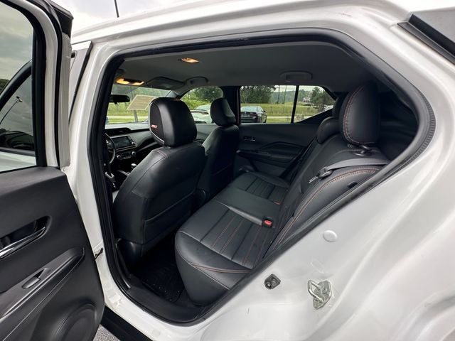2019 Nissan Kicks SR