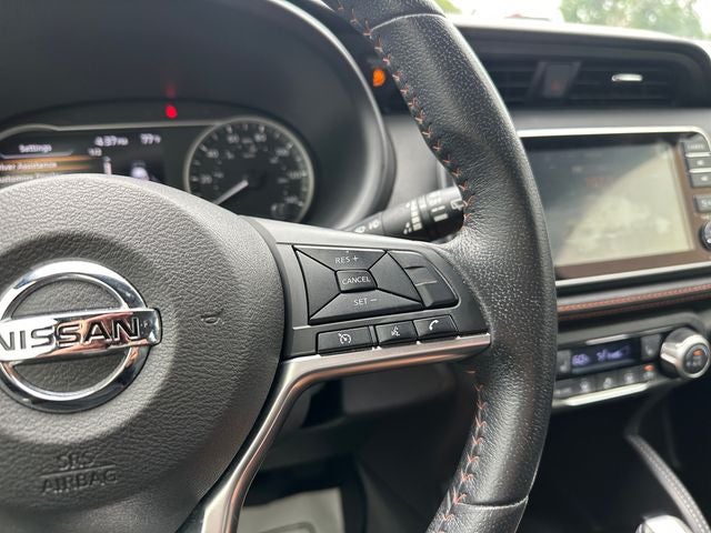 2019 Nissan Kicks SR