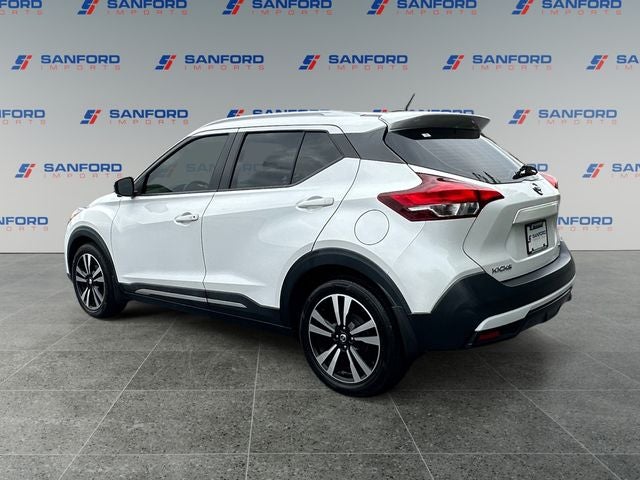 2019 Nissan Kicks SR