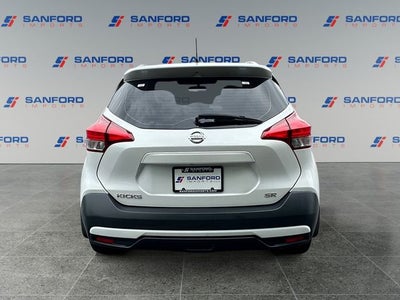 2019 Nissan Kicks SR