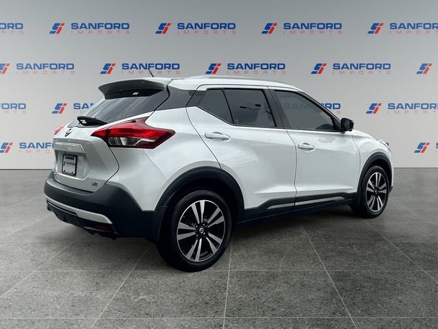 2019 Nissan Kicks SR