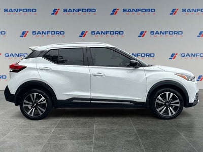 2019 Nissan Kicks SR