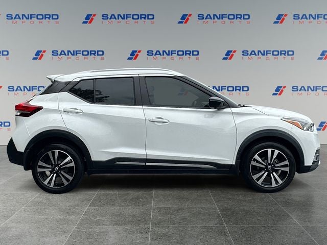 2019 Nissan Kicks SR