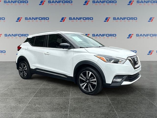 2019 Nissan Kicks SR