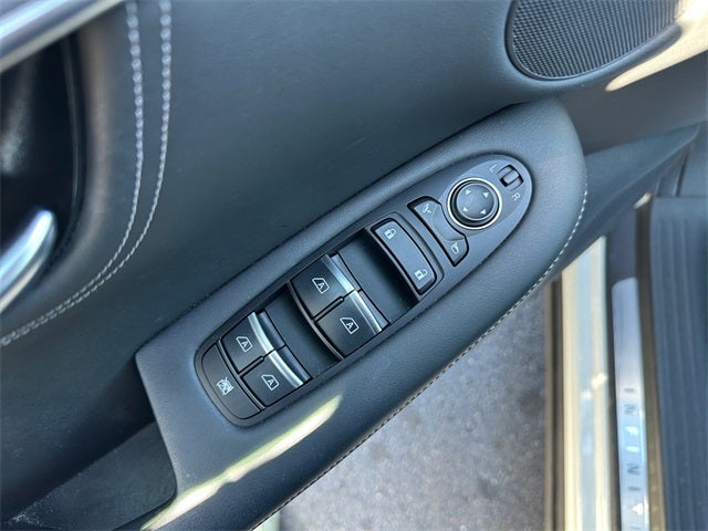 2023 INFINITI QX55 LUXE