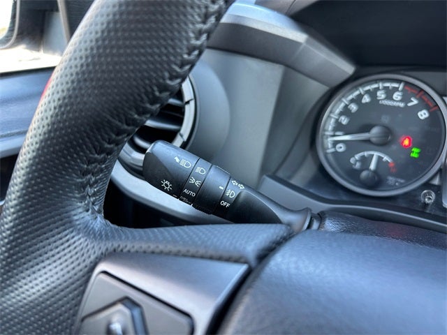 2023 Toyota Tacoma TRD Sport V6