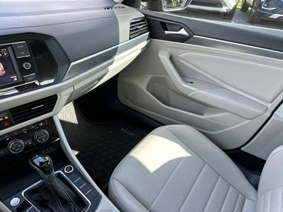 2022 Volkswagen Jetta 1.5T SE