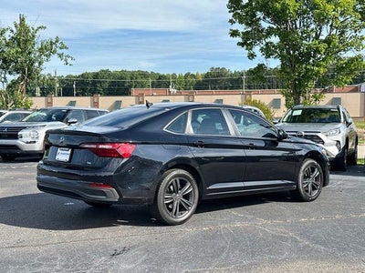 2022 Volkswagen Jetta 1.5T SE