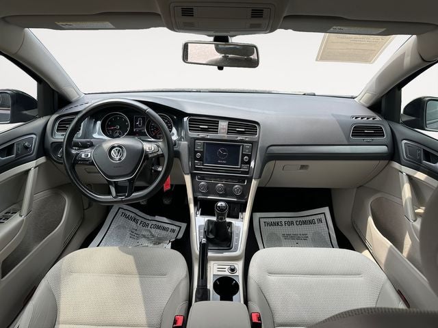 2019 Volkswagen Golf S
