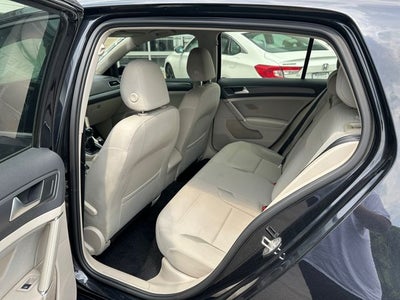 2019 Volkswagen Golf S