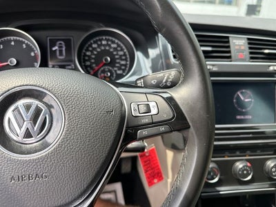 2019 Volkswagen Golf S