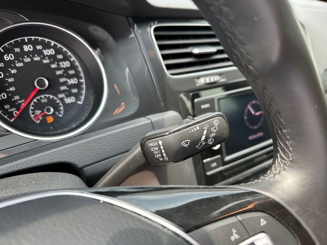 2019 Volkswagen Golf S