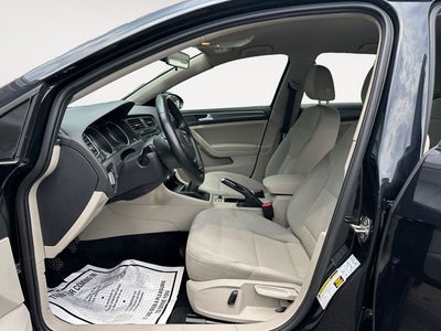 2019 Volkswagen Golf S
