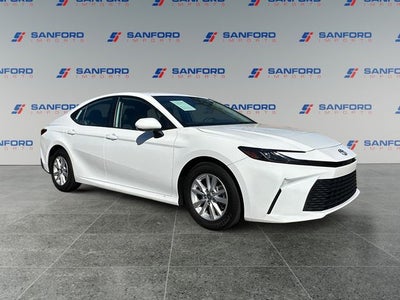 2025 Toyota Camry LE