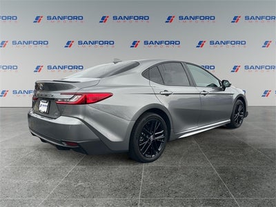 2025 Toyota Camry SE