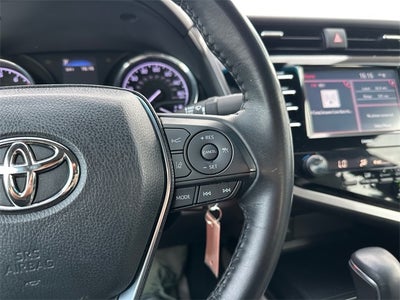 2020 Toyota Camry SE