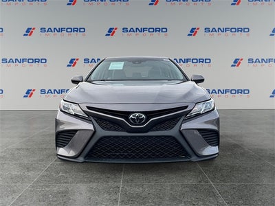 2020 Toyota Camry SE