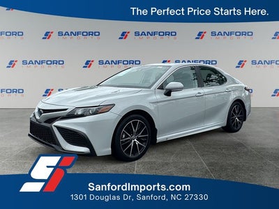 2024 Toyota Camry Hybrid SE