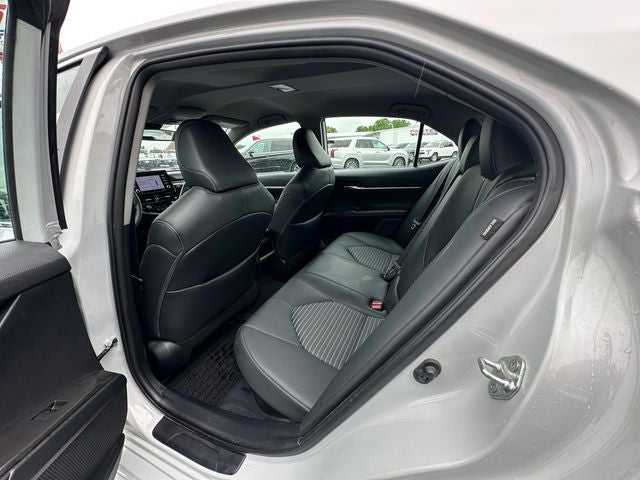 2024 Toyota Camry Hybrid SE