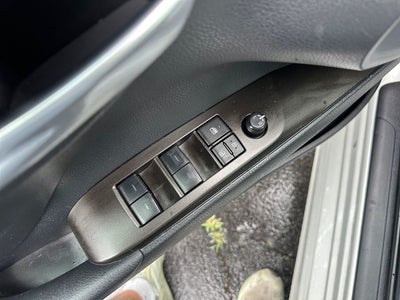 2024 Toyota Camry Hybrid SE