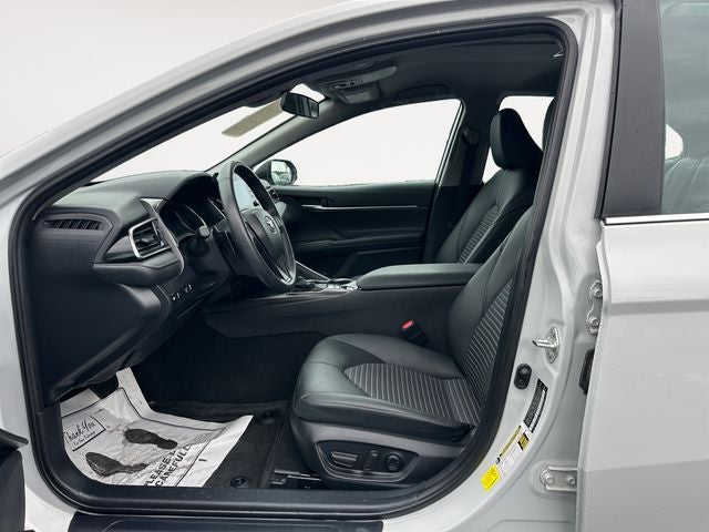 2024 Toyota Camry Hybrid SE