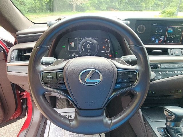 2021 Lexus ES 300h