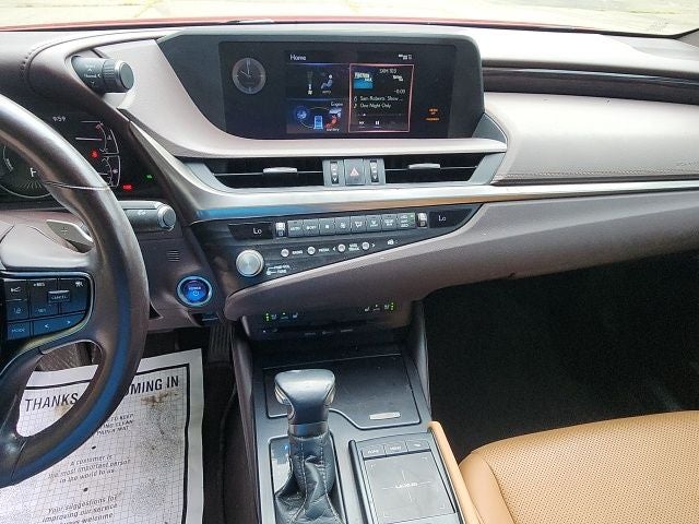 2021 Lexus ES 300h