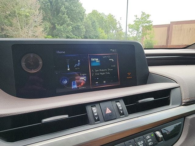 2021 Lexus ES 300h